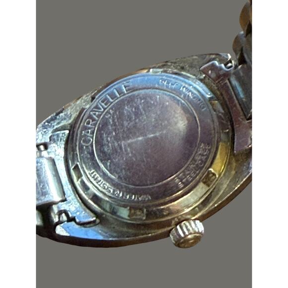 Vintage Caravelle Automatic Water Resistant Ladies Wristwatch Stainless Steel main image 4